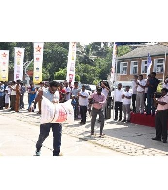 Guinness World Record of 17 Wheat Flour Bags